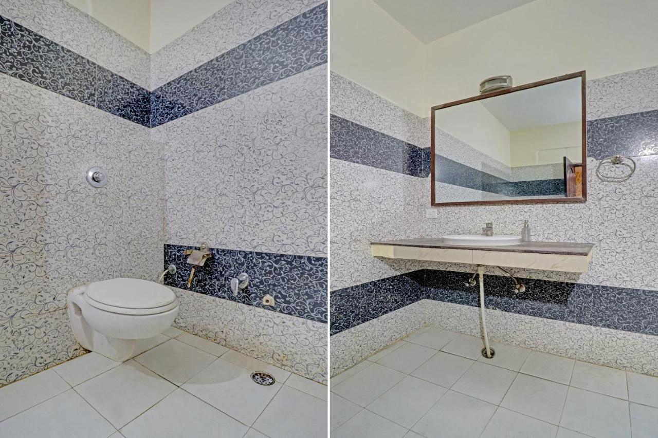 لوديانا Oyo 74073 Hotel Abhishek المظهر الخارجي الصورة