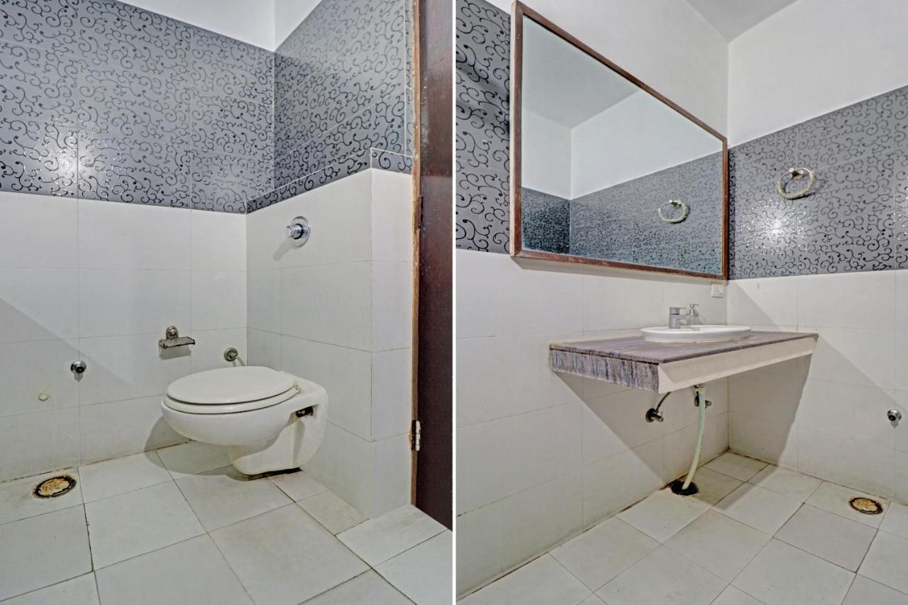 لوديانا Oyo 74073 Hotel Abhishek المظهر الخارجي الصورة